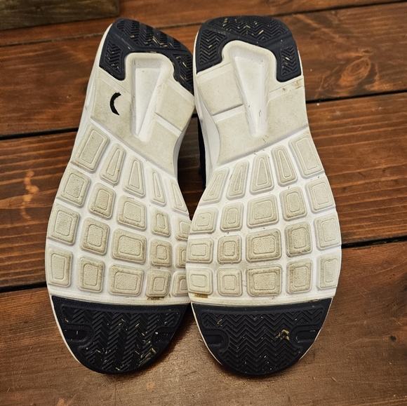 Fabletics Zuma Studio Sneaker III - Picture 8 of 8